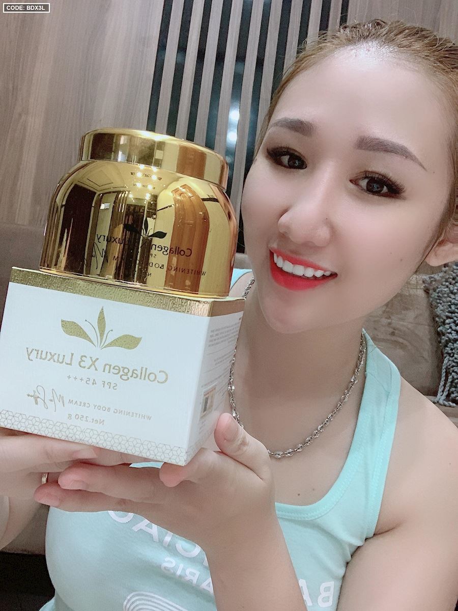 CEO Nguyễn Huỳnh Như bên cạhh sản xuẩn tâm đắc của mình