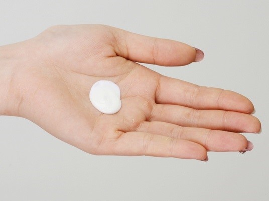 Sử dụng lượng kem chống nắng phù hợp